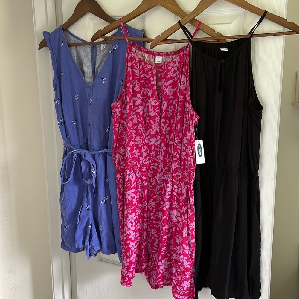 Old Navy Rompers size Large
